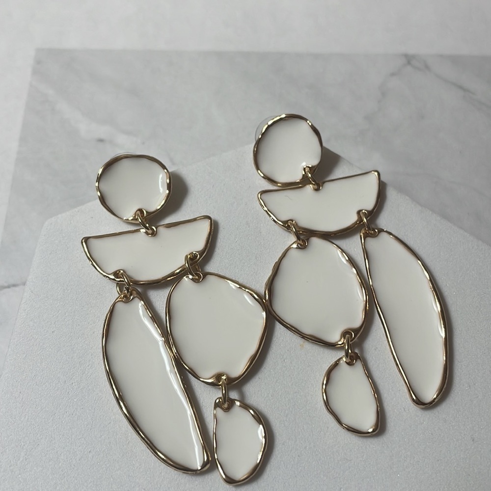 Elegant White Geo Drop Gold Earrings - Picture 11 of 17